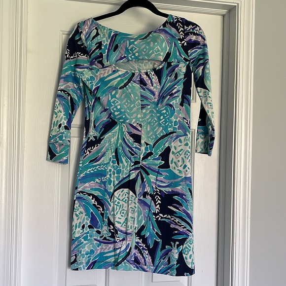 Lilly pulitzer pineapple dress 💜💙🩵 - Picture 3 of 5
